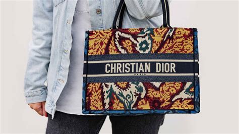 dior book tote patterns.